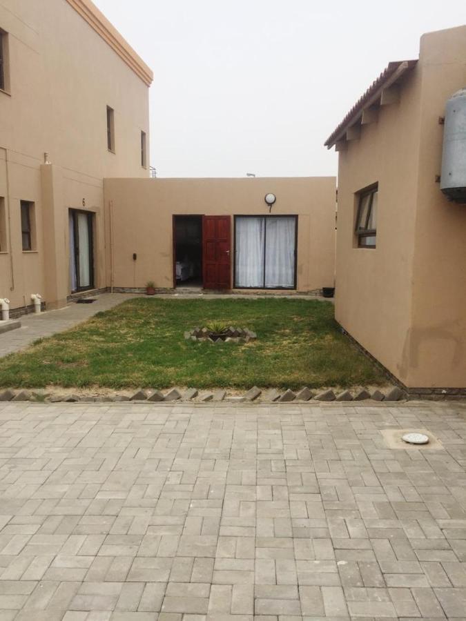 Stevens Guesthouse Swakopmund Kültér fotó