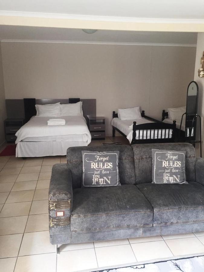Stevens Guesthouse Swakopmund Kültér fotó